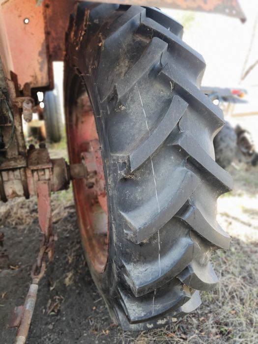 Tractor U650, plug și mig de împrăștiat bălegar