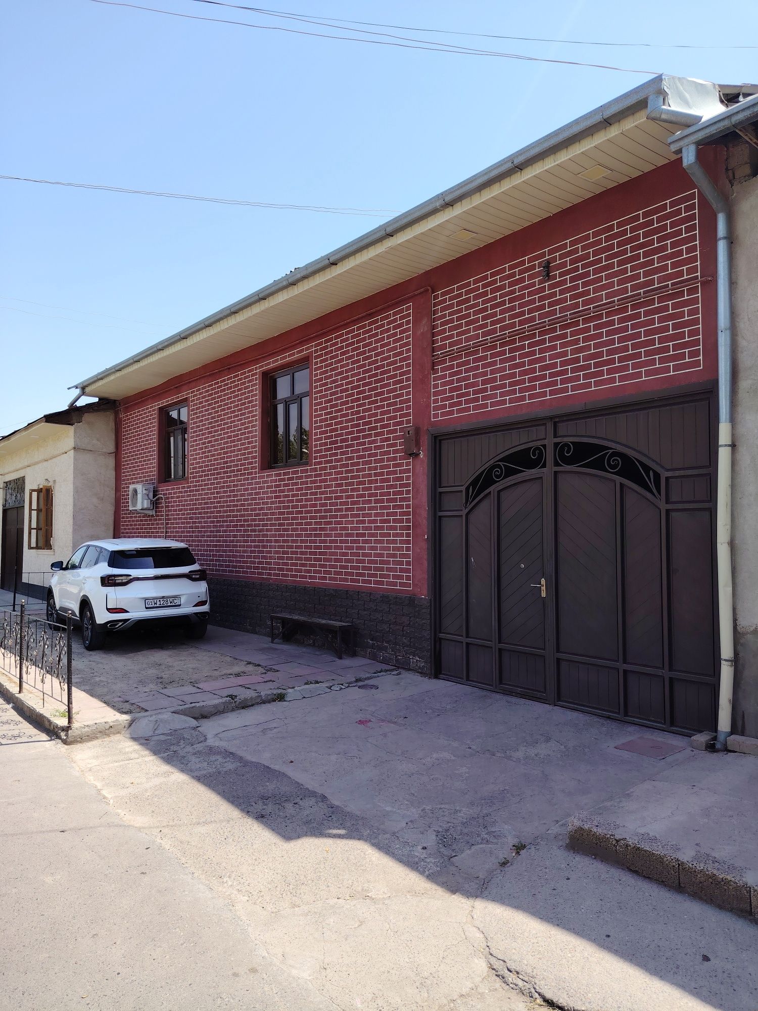 Продаётся дом двухэтажная евроре монт 5 жилая комната три санузела
