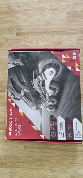 Продам роликовые коньки