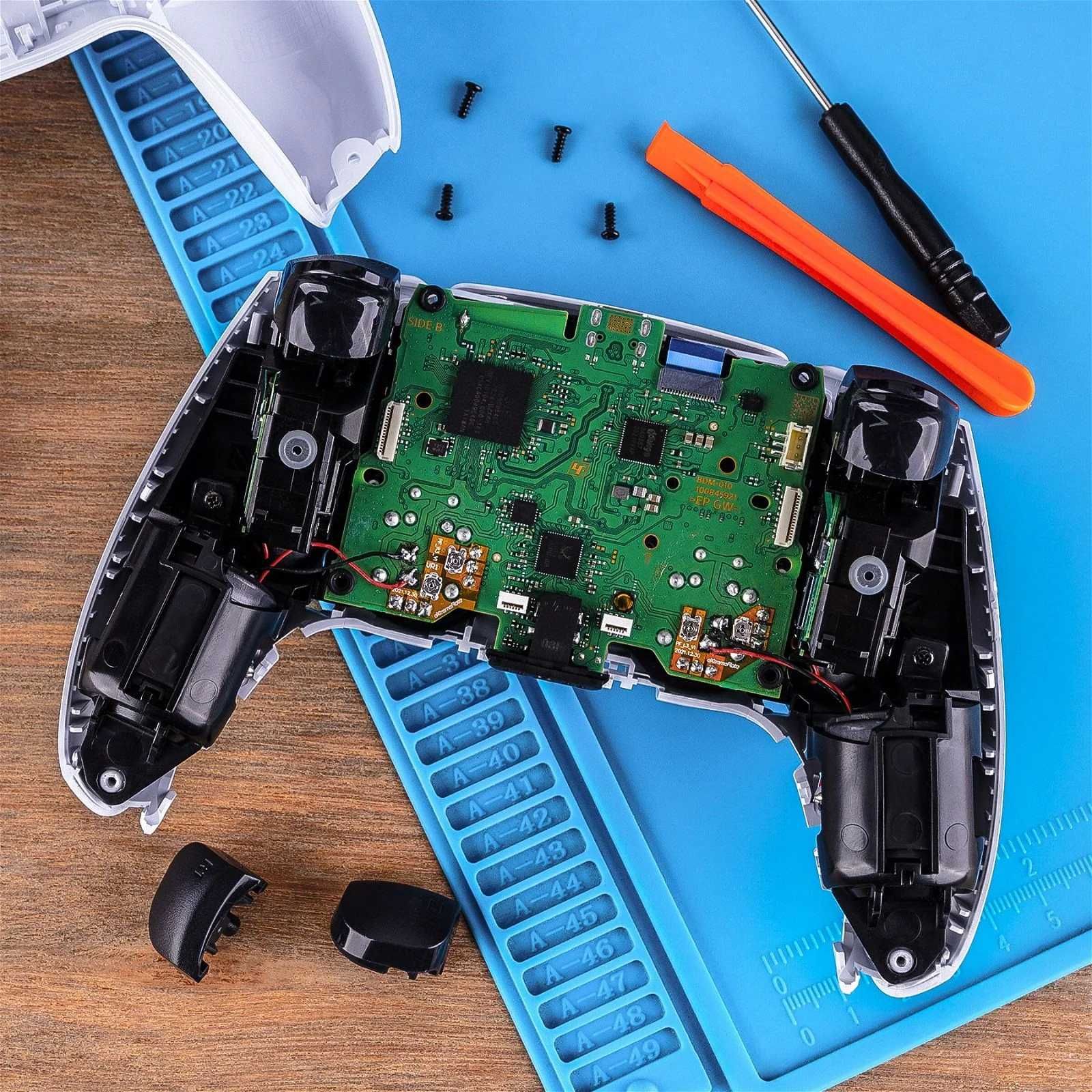 Upgrade & Service Controllere PS5 / PS4 / Xbox – Fără Drift!