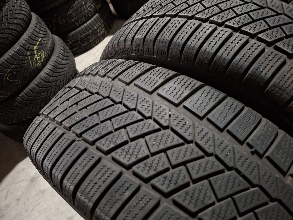 4 Anvelopele de iarnă 225 55 r16 Continental