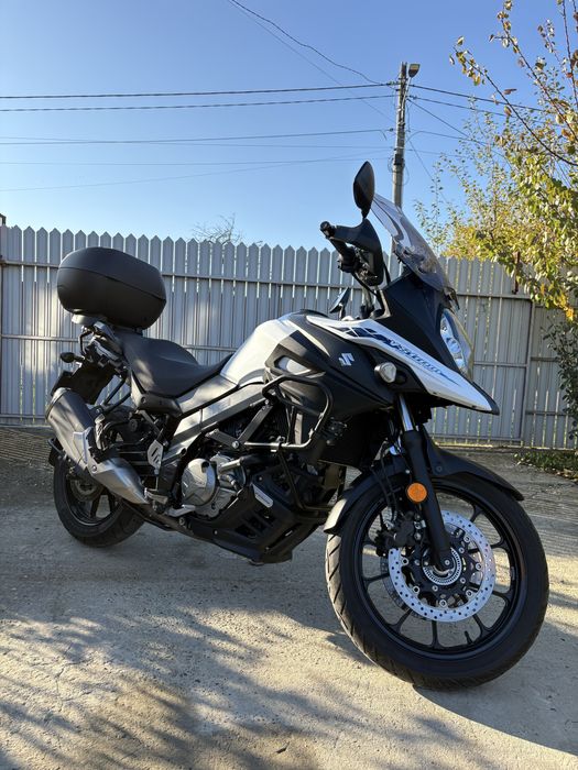 Suzuki V-Strom 650 an 2021 impecabil Touring