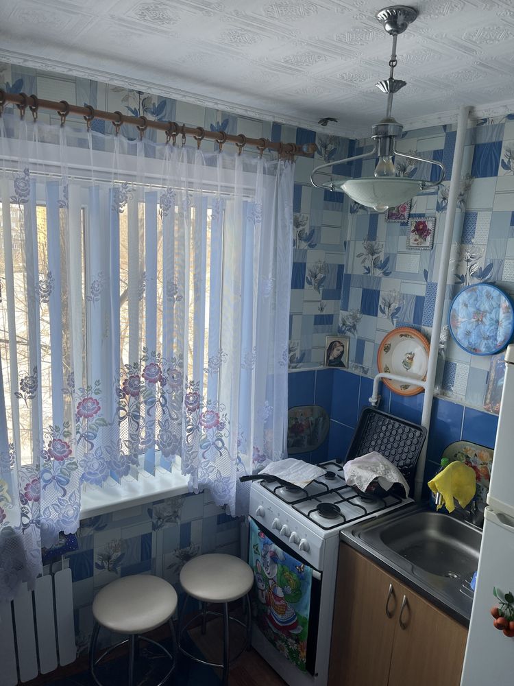 Продается 2 комн квартира в 15 мик д25