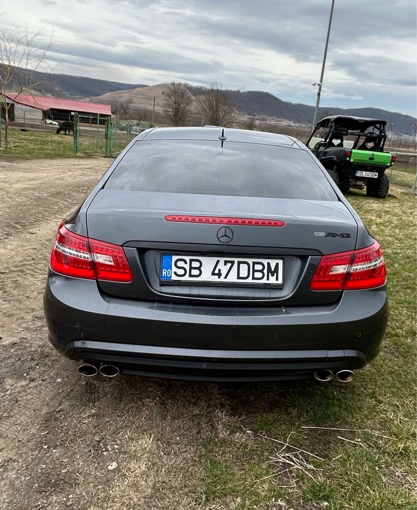 Mercedes e 250 accept unele variante