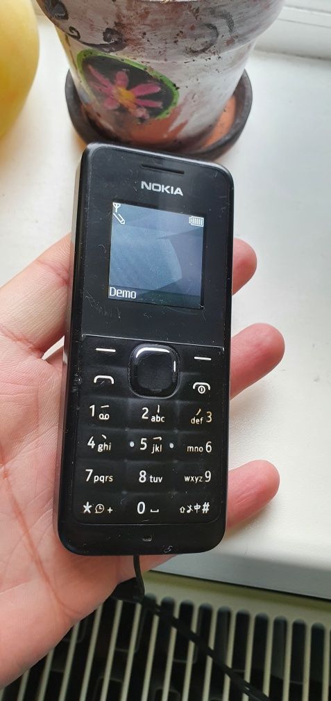 Vand nokia 105