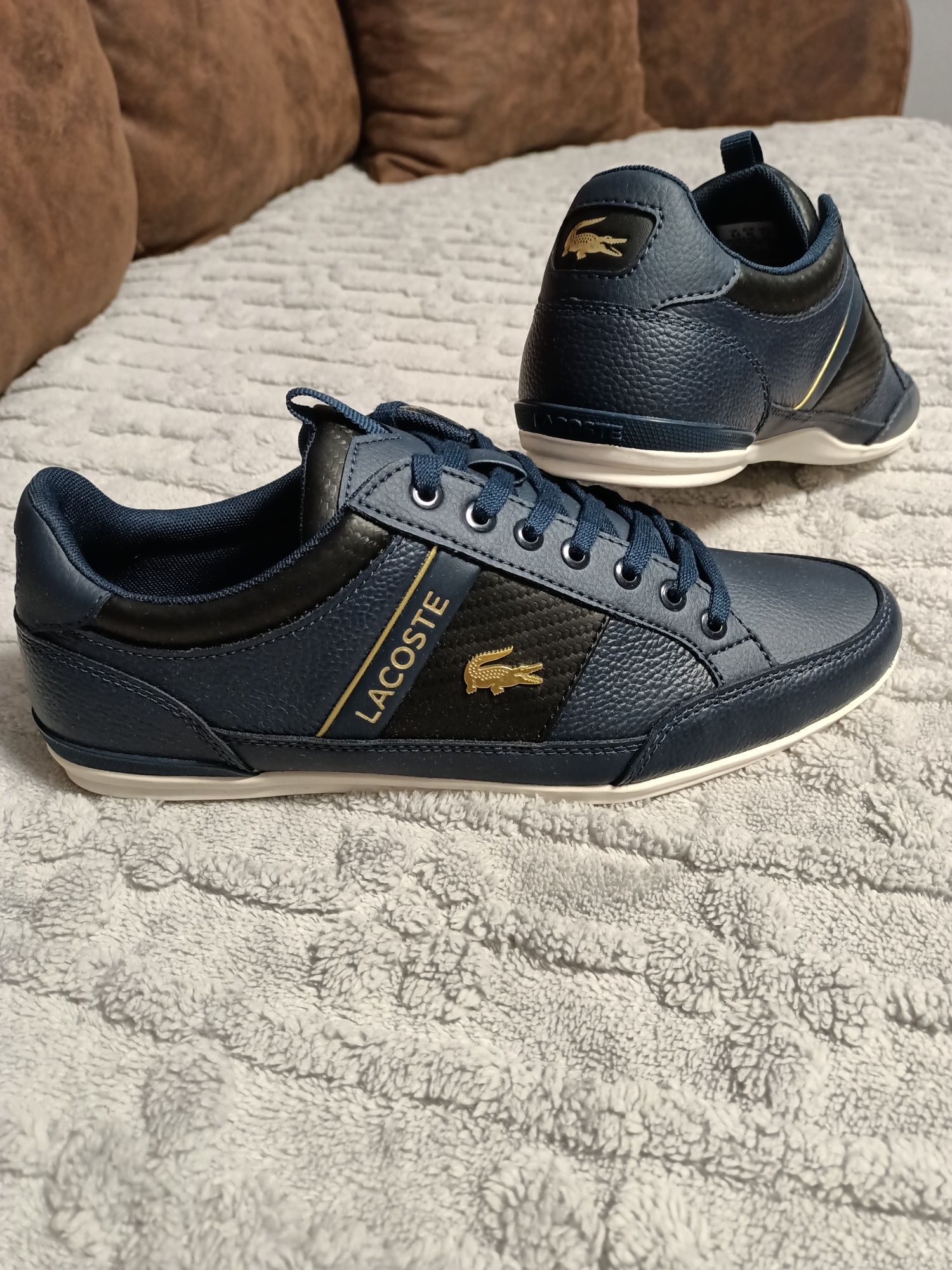 Adidași Lacoste Menerva