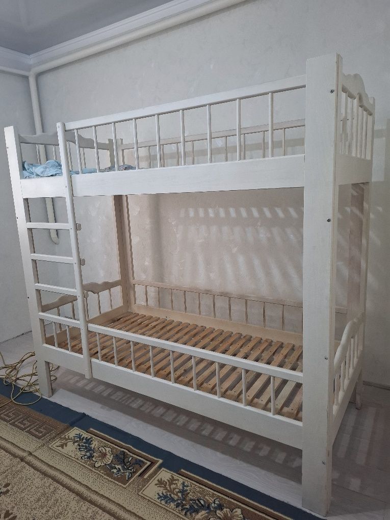 Продам детскую кровать