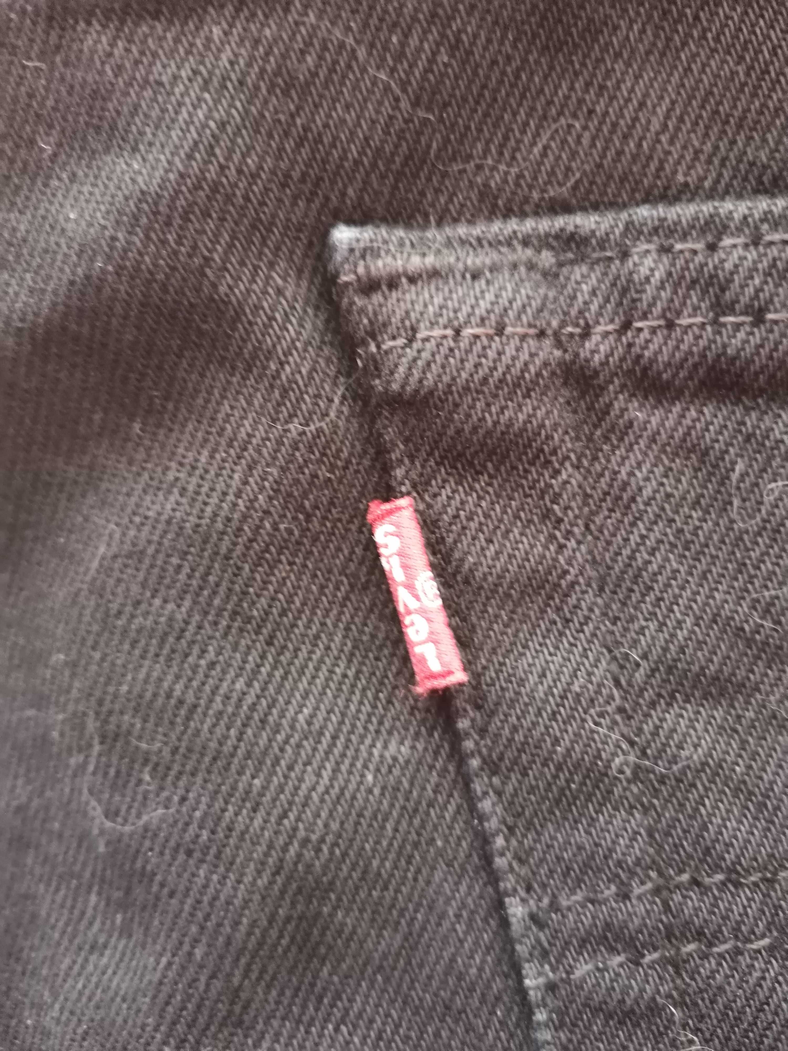 Отлични черни дънки Levis