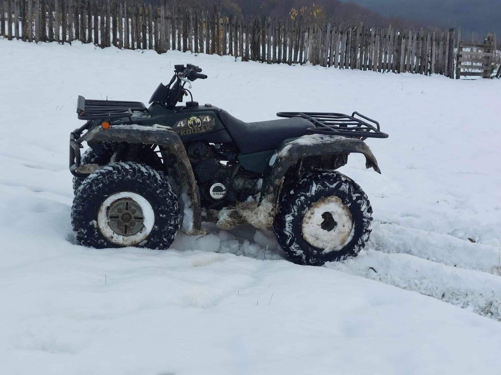 Vând atv Yamaha Kodiak 400cm 4x4.