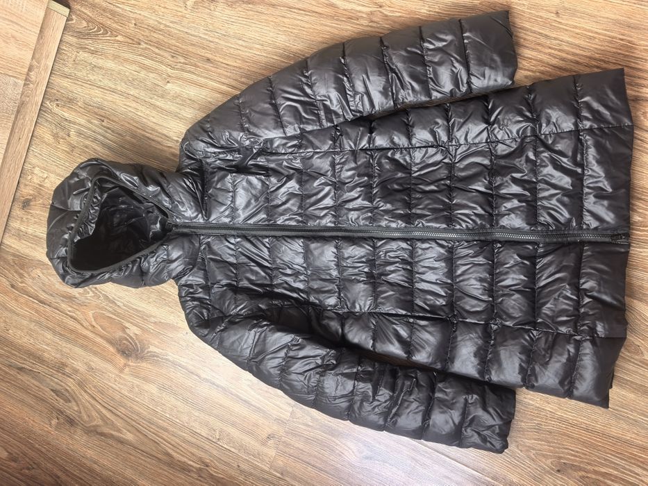 Дамско зимно яке с качулка