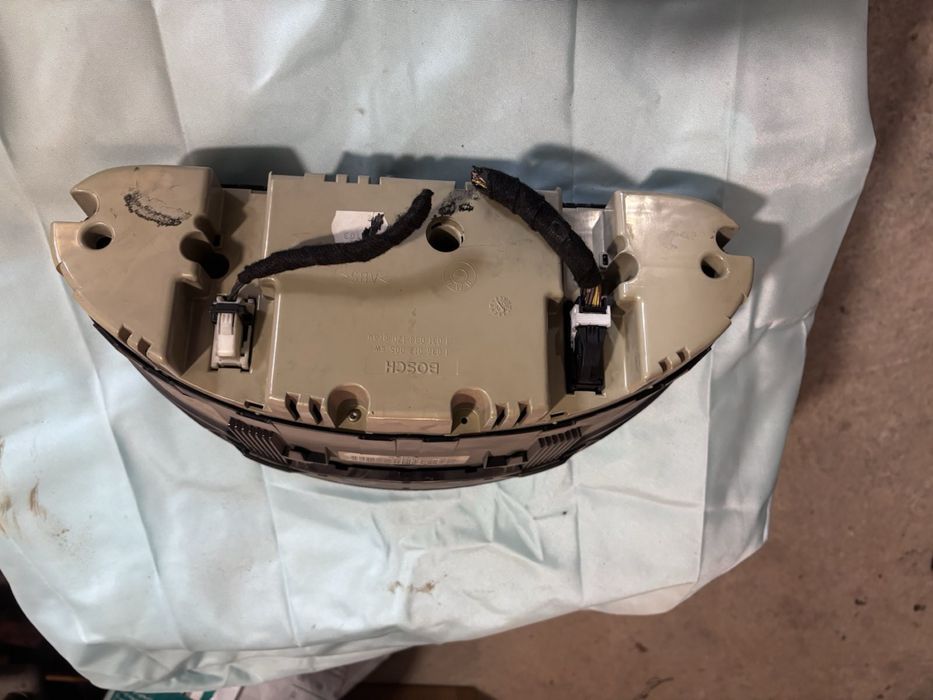 БМВ е46 facelift фарове, стопове, лайсни, табло, инжектори(ДОГОВАРЯНЕ)