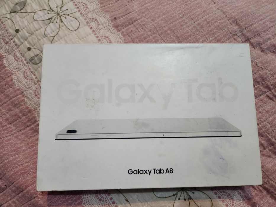Планшет самсунг таб А8