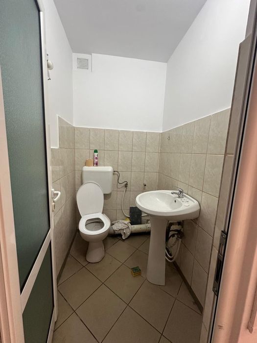 ÎNCHIRIEZ Spatiu comercial P. Rareș