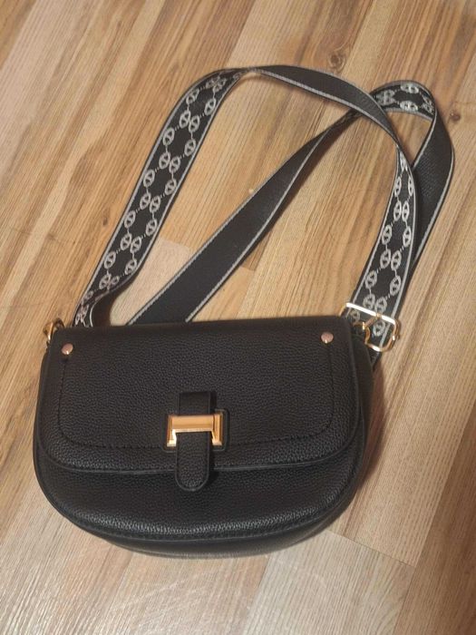 Дамска чанта през рамо