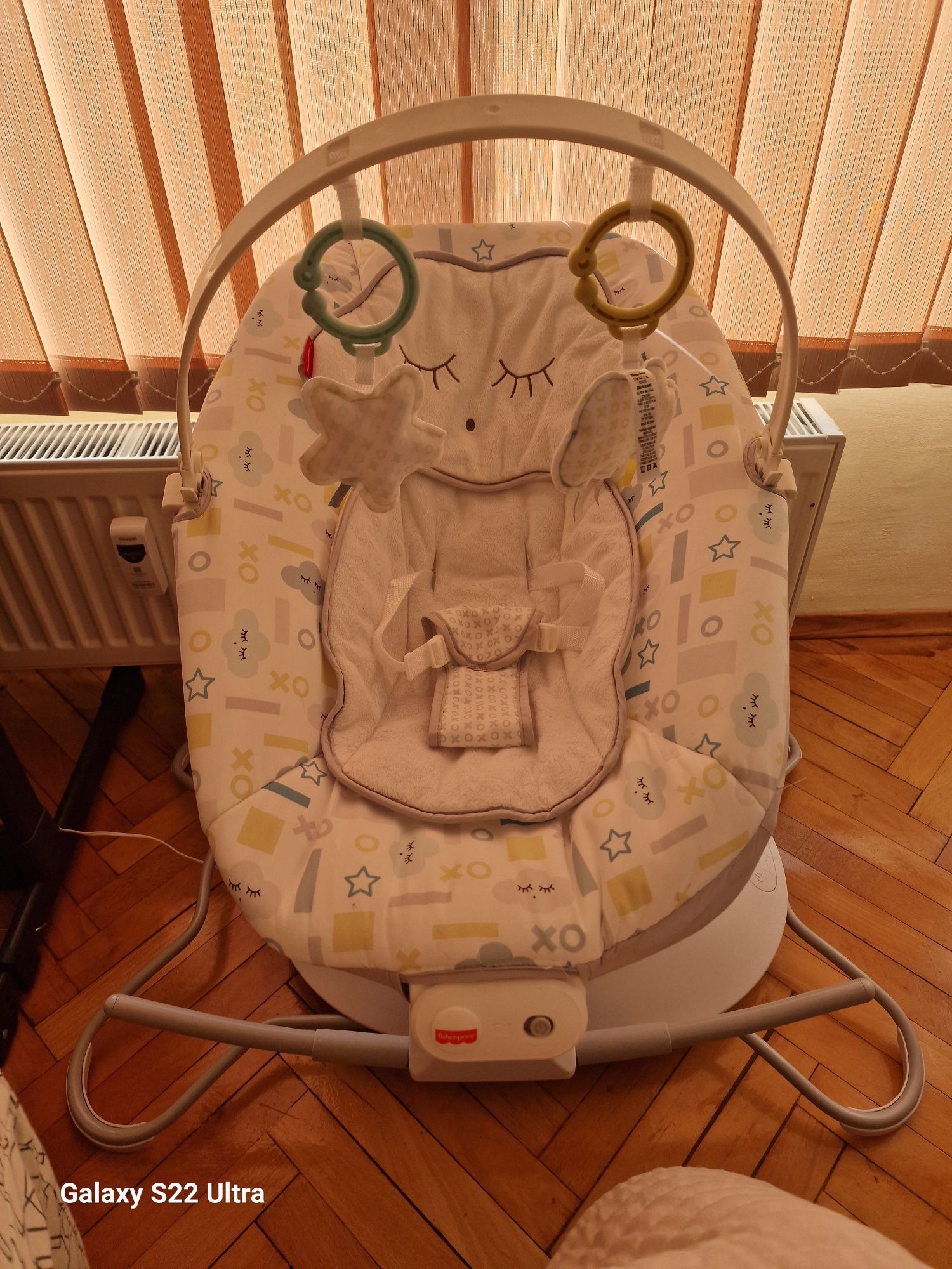 Fisher price  2 в 1 електрическа люлка и шезлонг