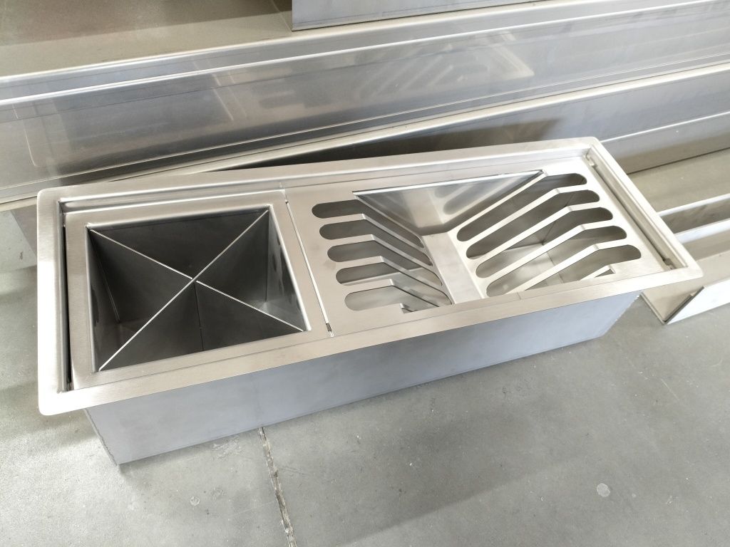 Отцедник за чинии и прибори INOX
