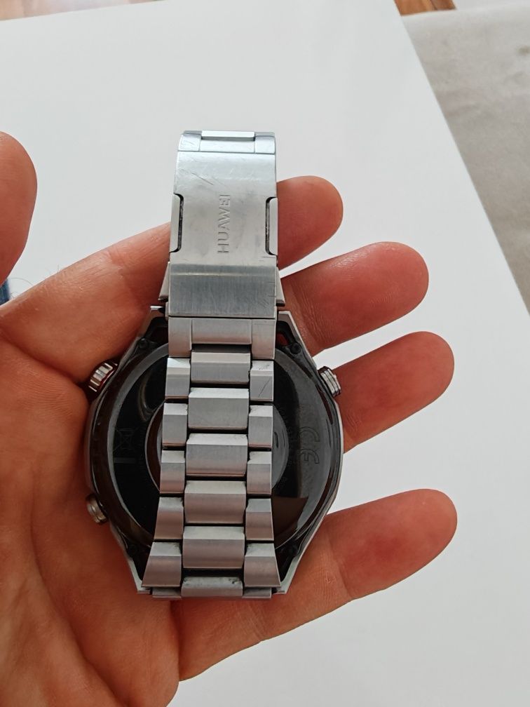 Huawei ultimate watch