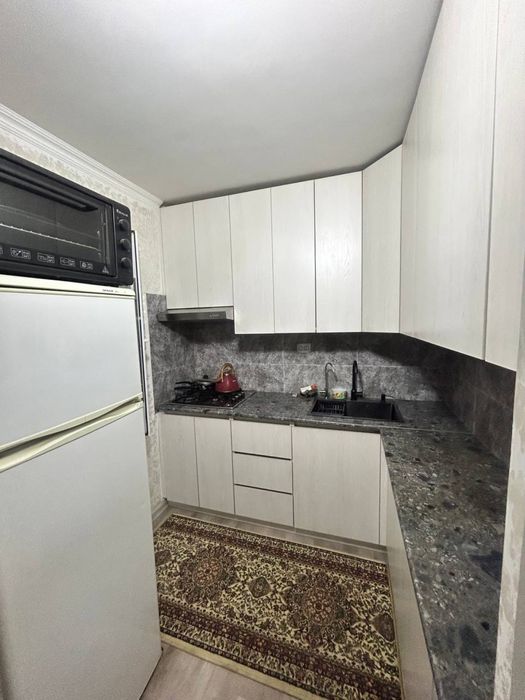 2в3/4/4 Чорсу метро! Цирк! Напротив бывшего магазина ГУМ