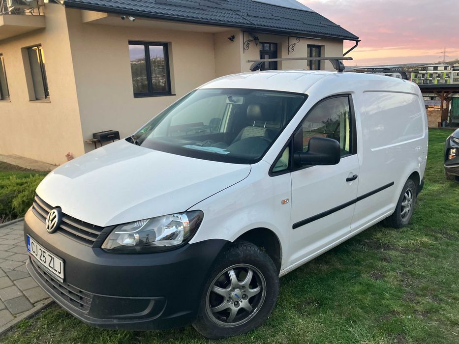 Super OFERTA -Vand vw Caddy 1,6 TDI , an -Dec.2011  3999 EURO