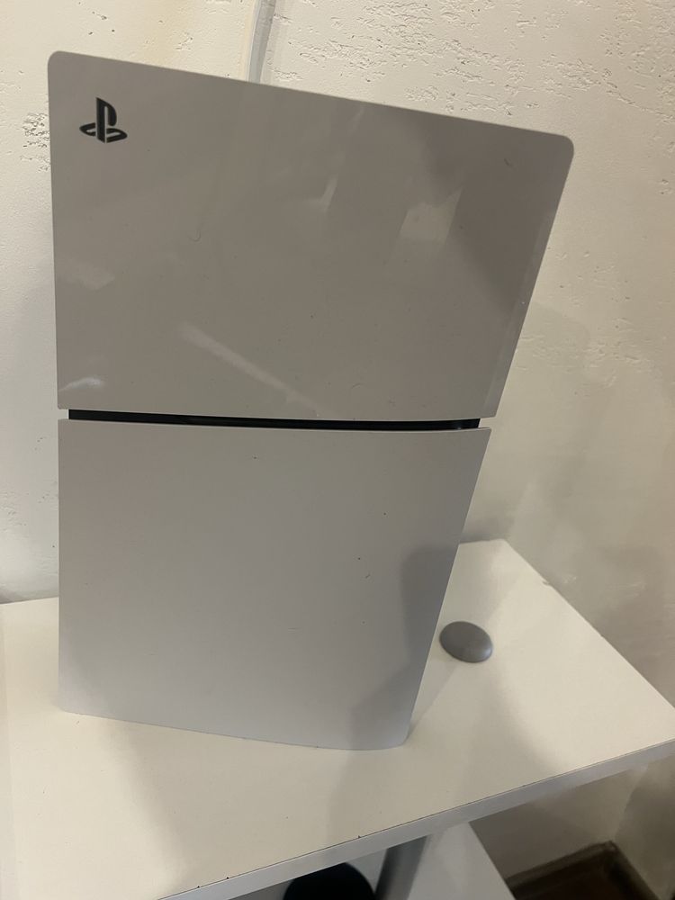 Vand Playstation 5 slim