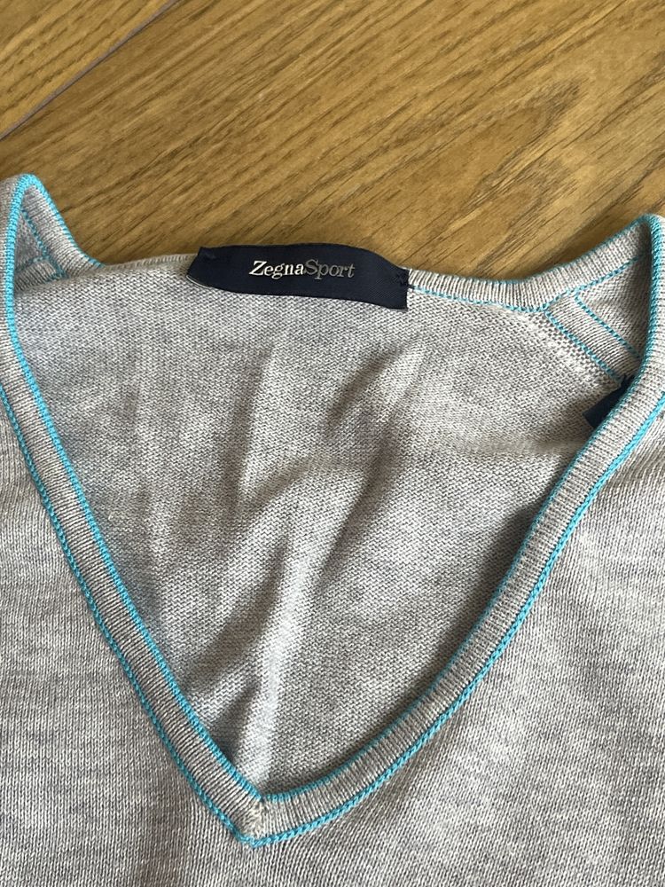 ZEGNA Sport : V Neck Pull - размер S / Оригинал