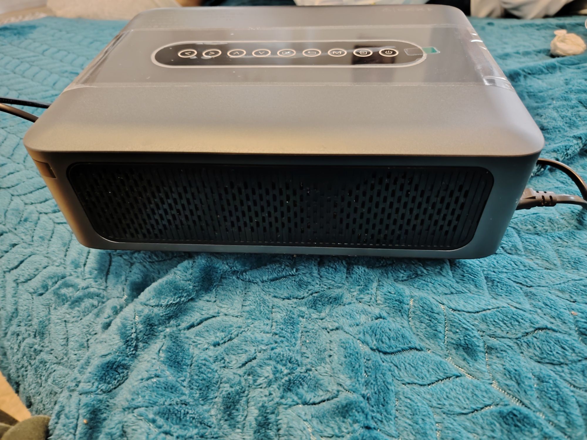Video proiector 8k Dolby audio