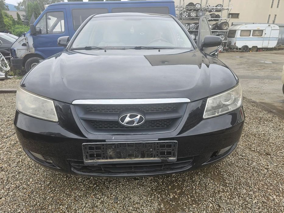 Dezmembrez Hyundai Sonata 2.0 CRDI D4EA 103 KW E4 an 2009