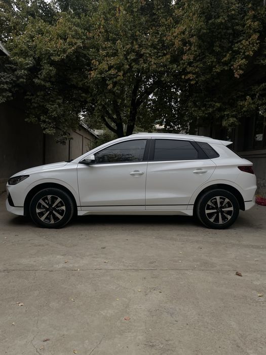 BYD E2 Luxury 21.400 km