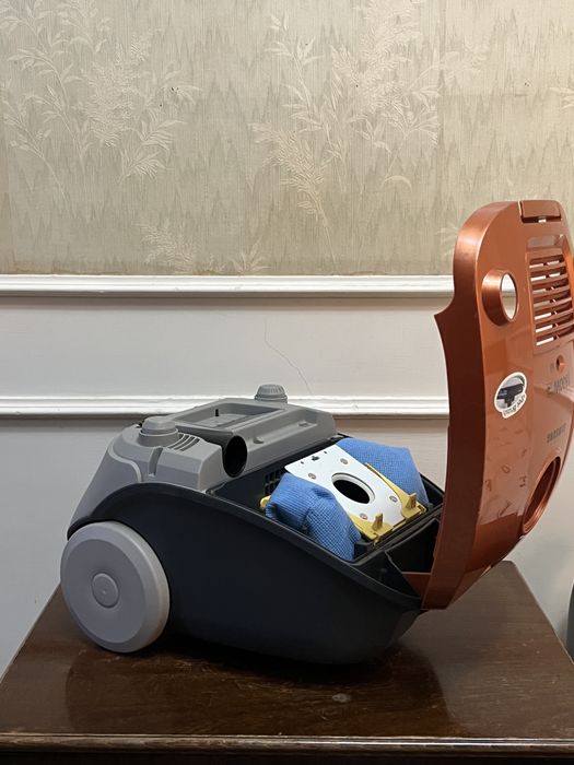 Пылесос Samsung SC4142