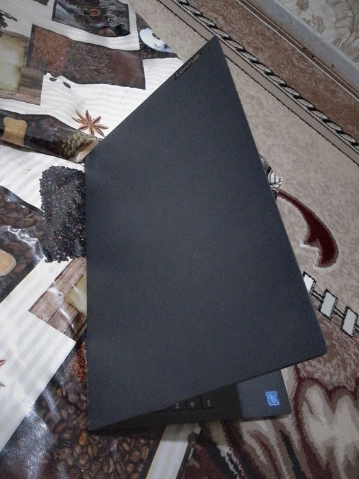 Lenovo deskop Noutbook