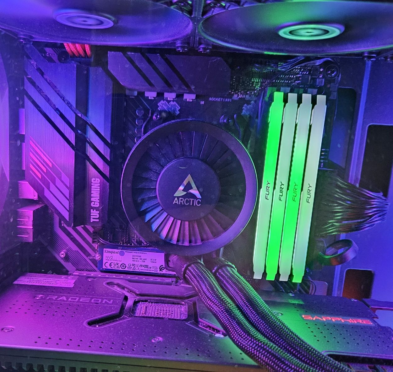 Процесор 5700X3d, дънна платка и 32gb ram