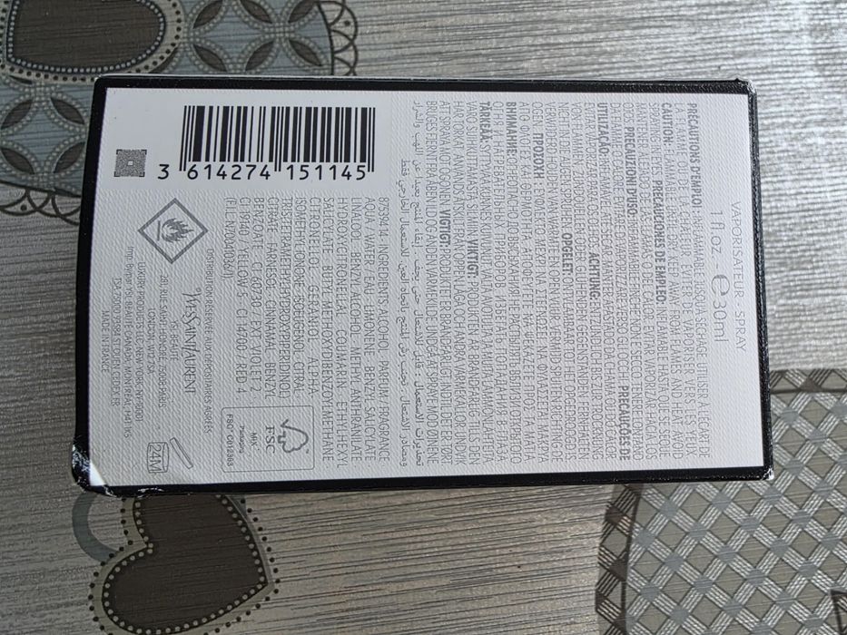 Продавам дамски парфюм Yves Saint Laurent