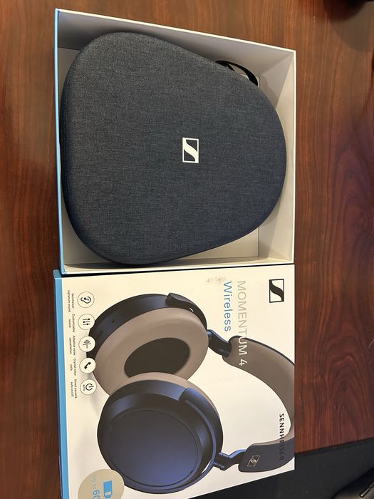 Casti Sennheiser Momentum 4