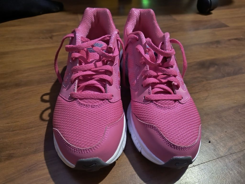 Женски обувки Nike Downshifter 6, розови