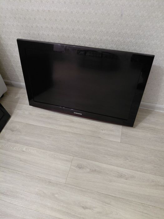 Продам телевизор