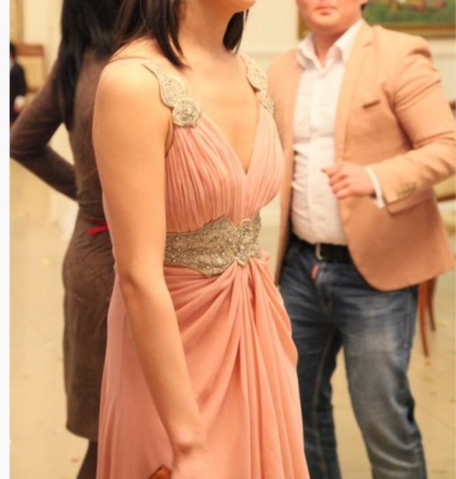 Платье на выход  , б/у  шифон