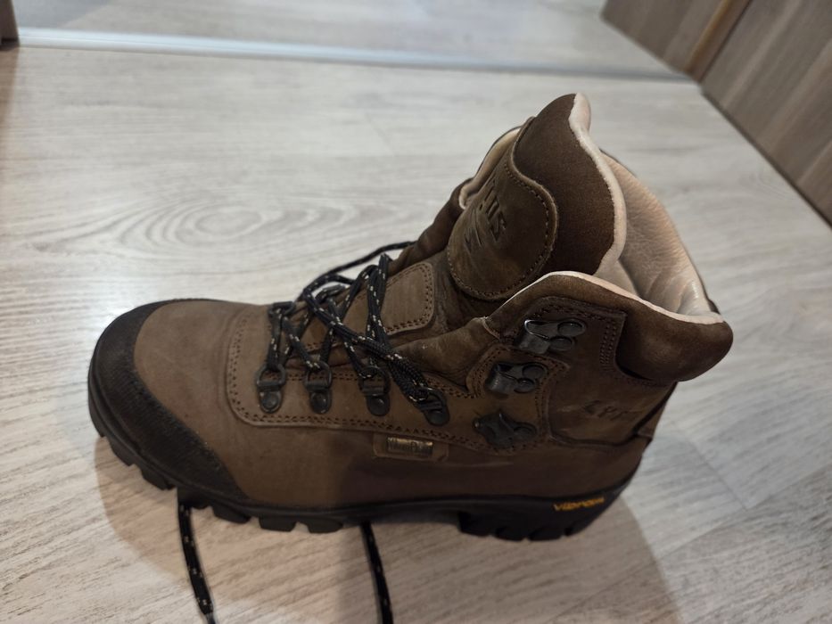 Bocanci lytos piele vibram