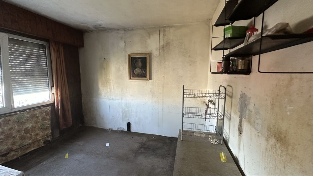 Продава се едностаен апартамент с тераса и гледка – 4-ти етаж