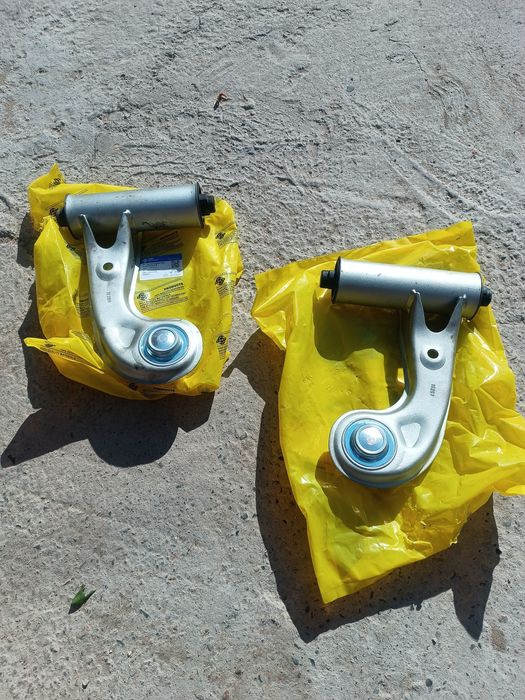 Верхние рычаги Мерседес w210 w202