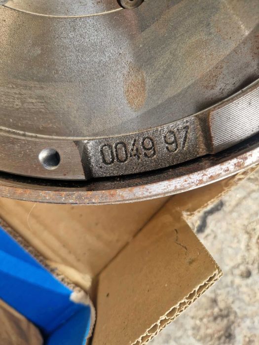 Маховник и броня за ауди