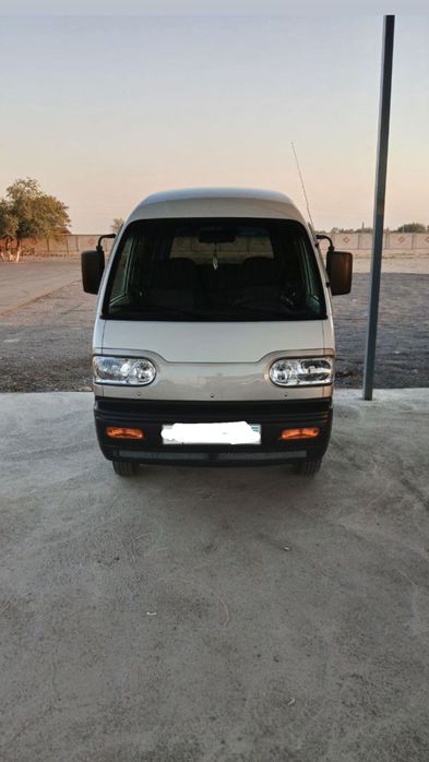 Damas 2021     144.000 km