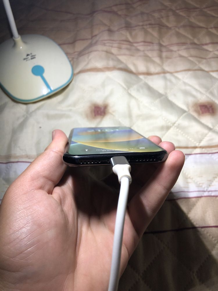 iPhone X черен