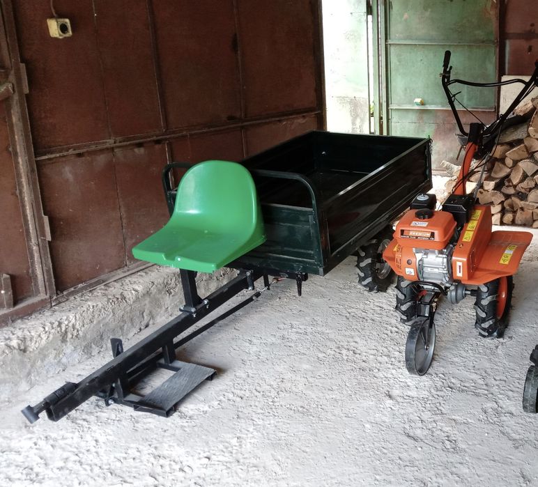 Продавам фреза премиум с ремарке