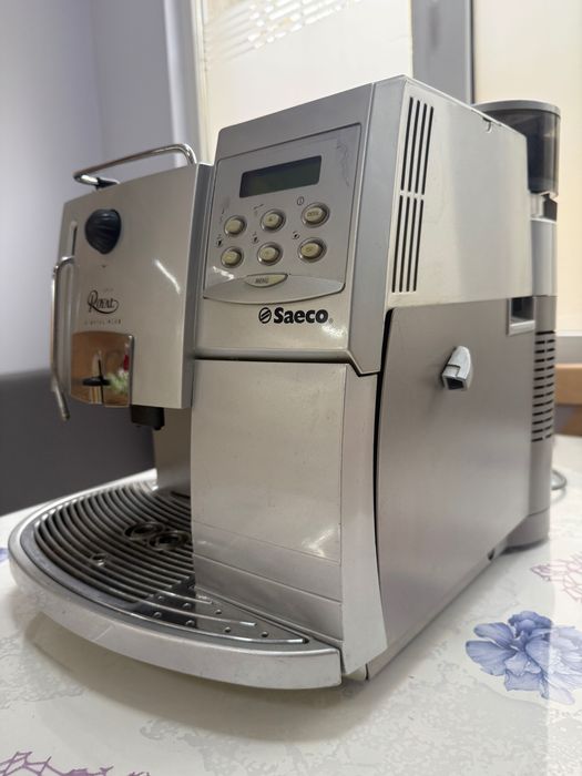 Saeco Royal Digital Plus/Кафе автомат/ Кафе машина