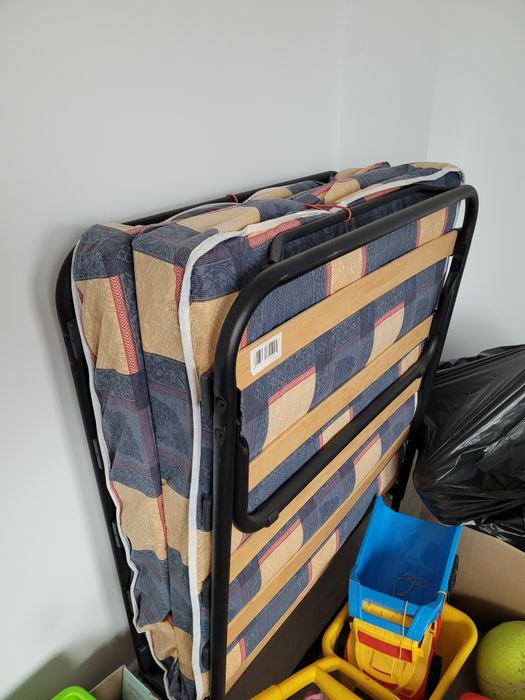 Pat pliabil cu saltea nou