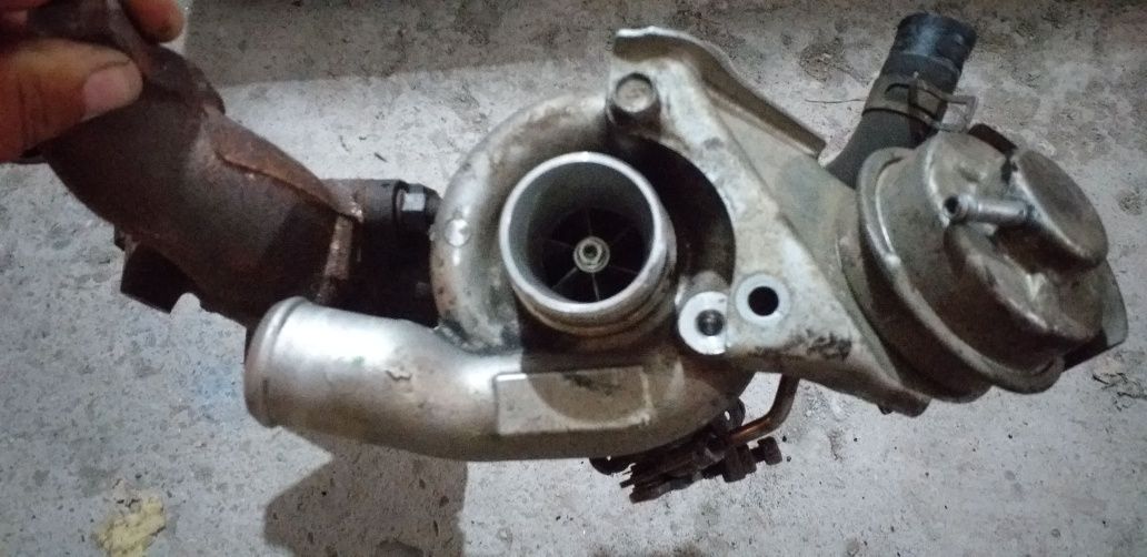 Turbina  turbosuflantă opel astra g 2.0 dti 2001