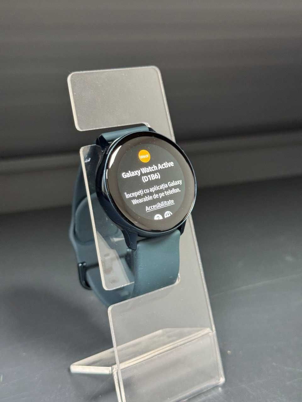 Ceas smart Samsung Galaxy Watch Active 40mm - Cod 85611