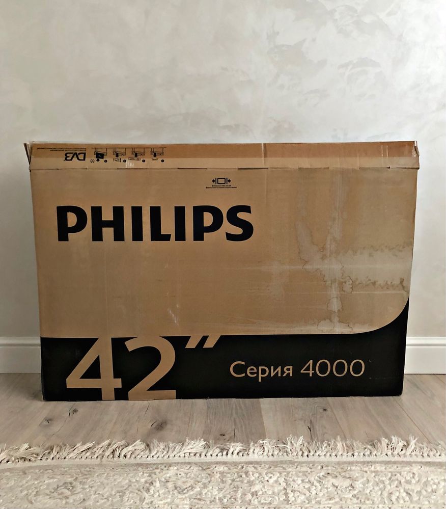 42" Телевизор Philips 42PFT4001 LED