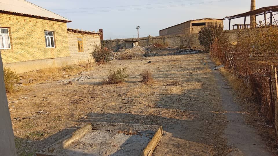 Srochna sotiladi uy 31490$