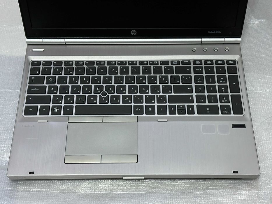 Ноутбук HP EliteBook 8560p 15.6" i5-2540M DDR3 16Gb SSD480Gb